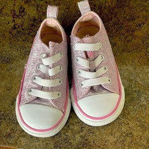 Converse size 5